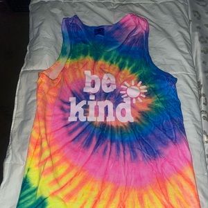 Be kind tie-dye tank